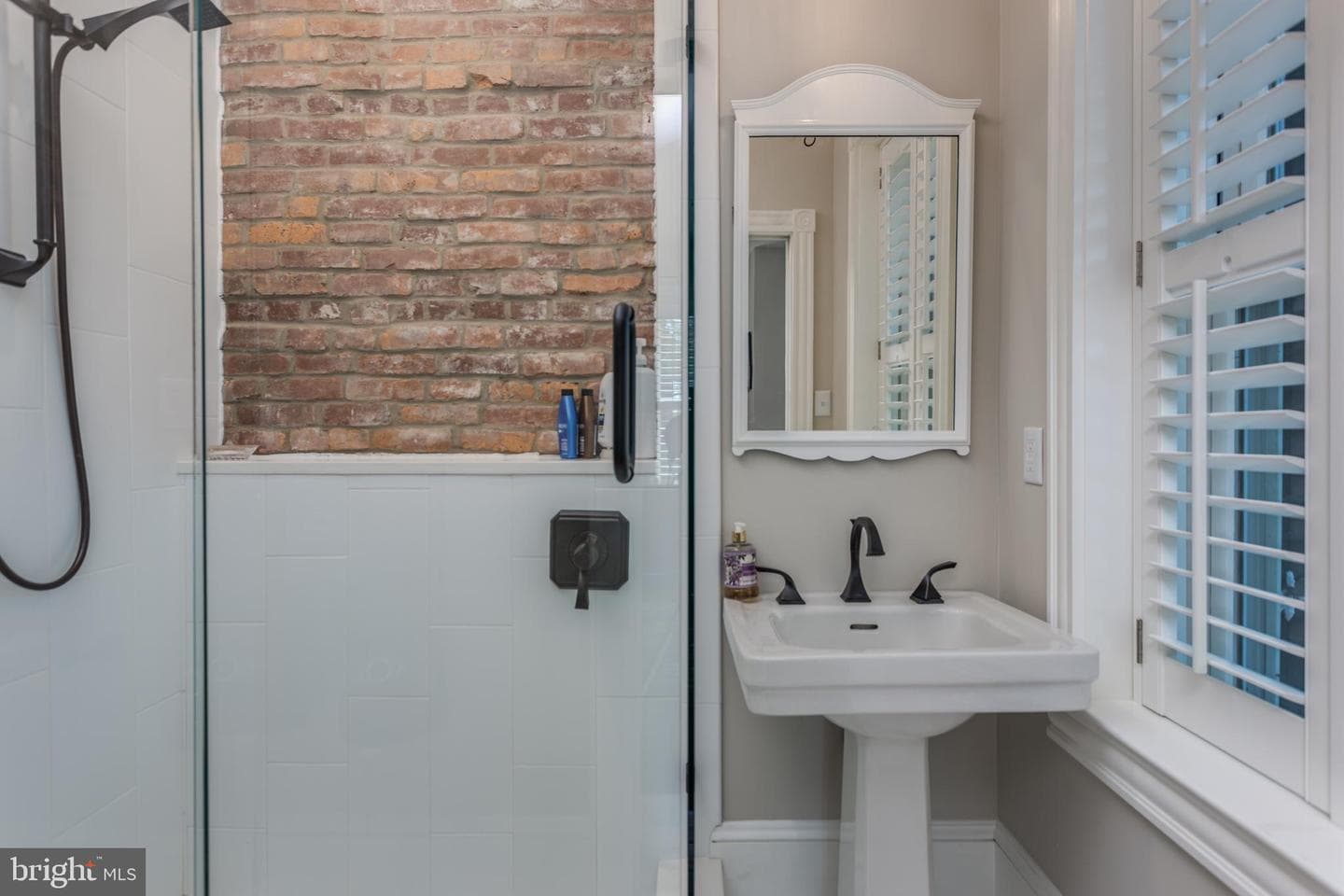 221 W Boscawen Street photo 39