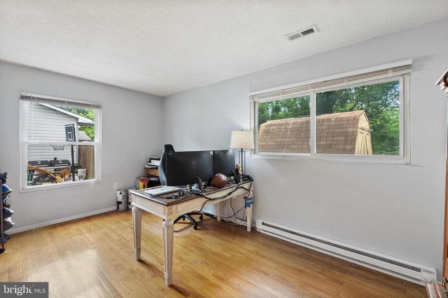 24 Montague Circle photo 15