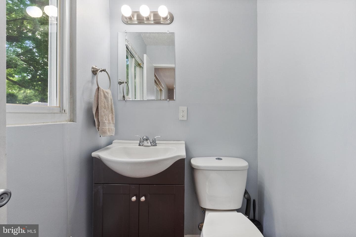 24 Montague Circle photo 17