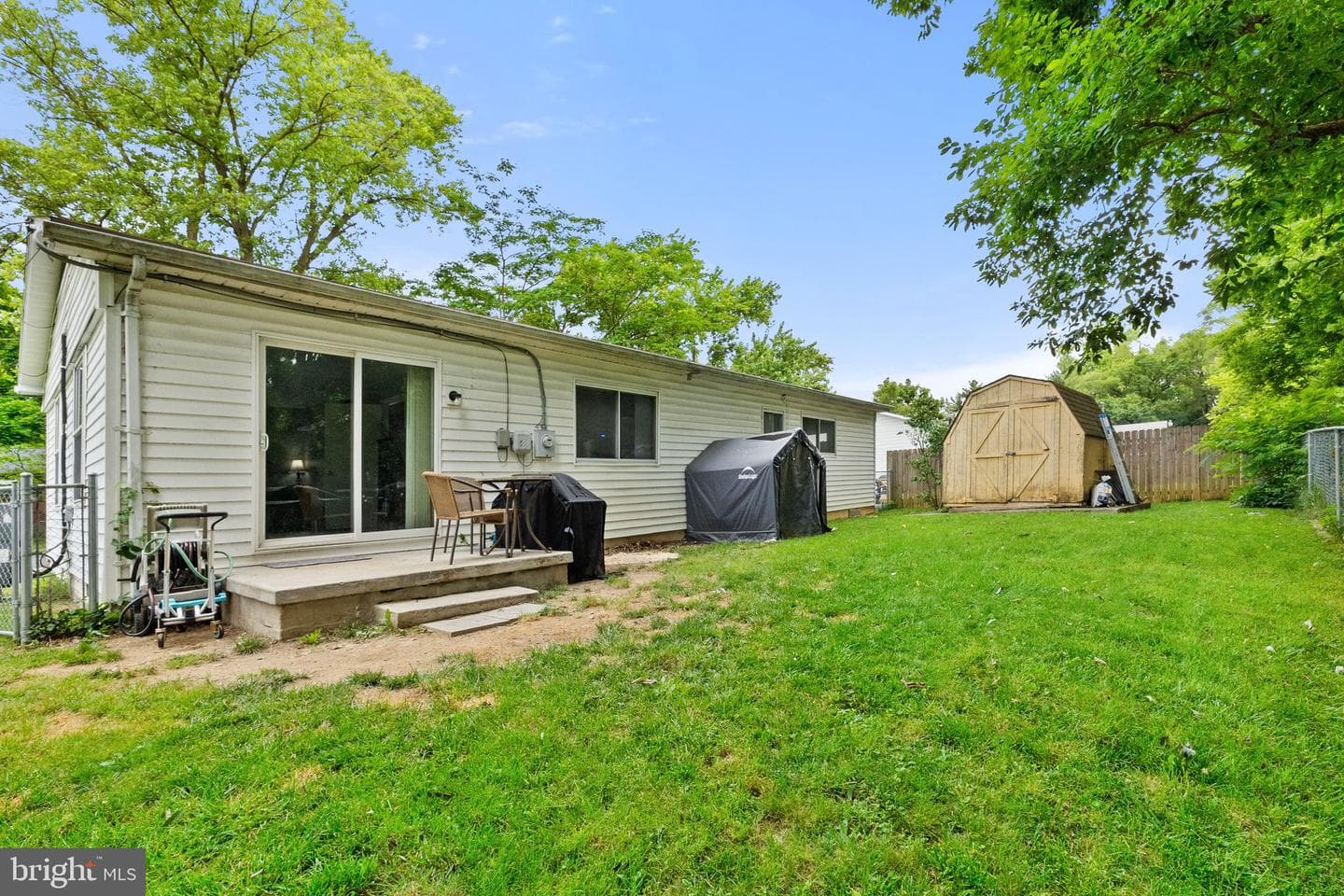 24 Montague Circle photo 21