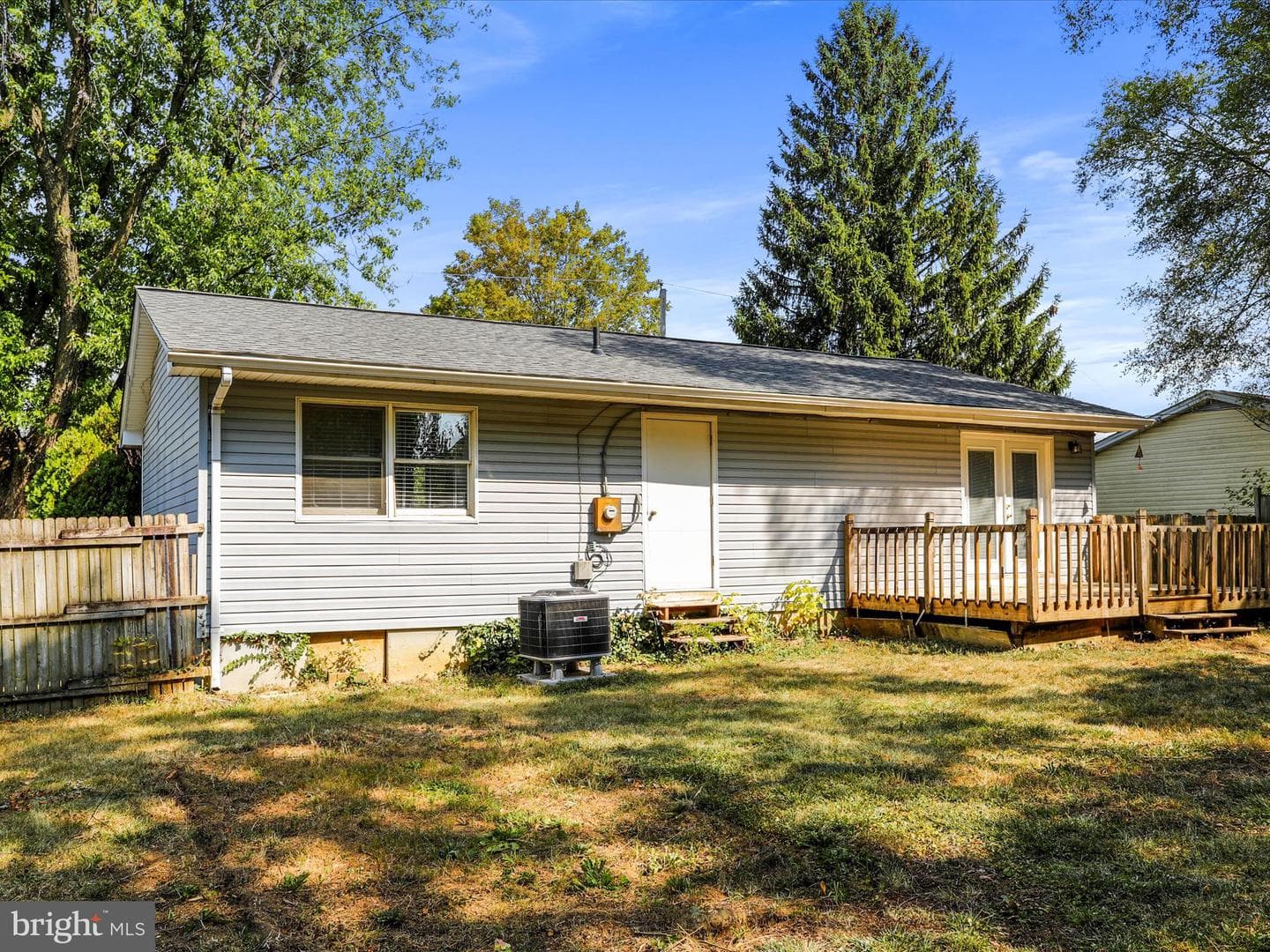 705 Butler Avenue photo 25