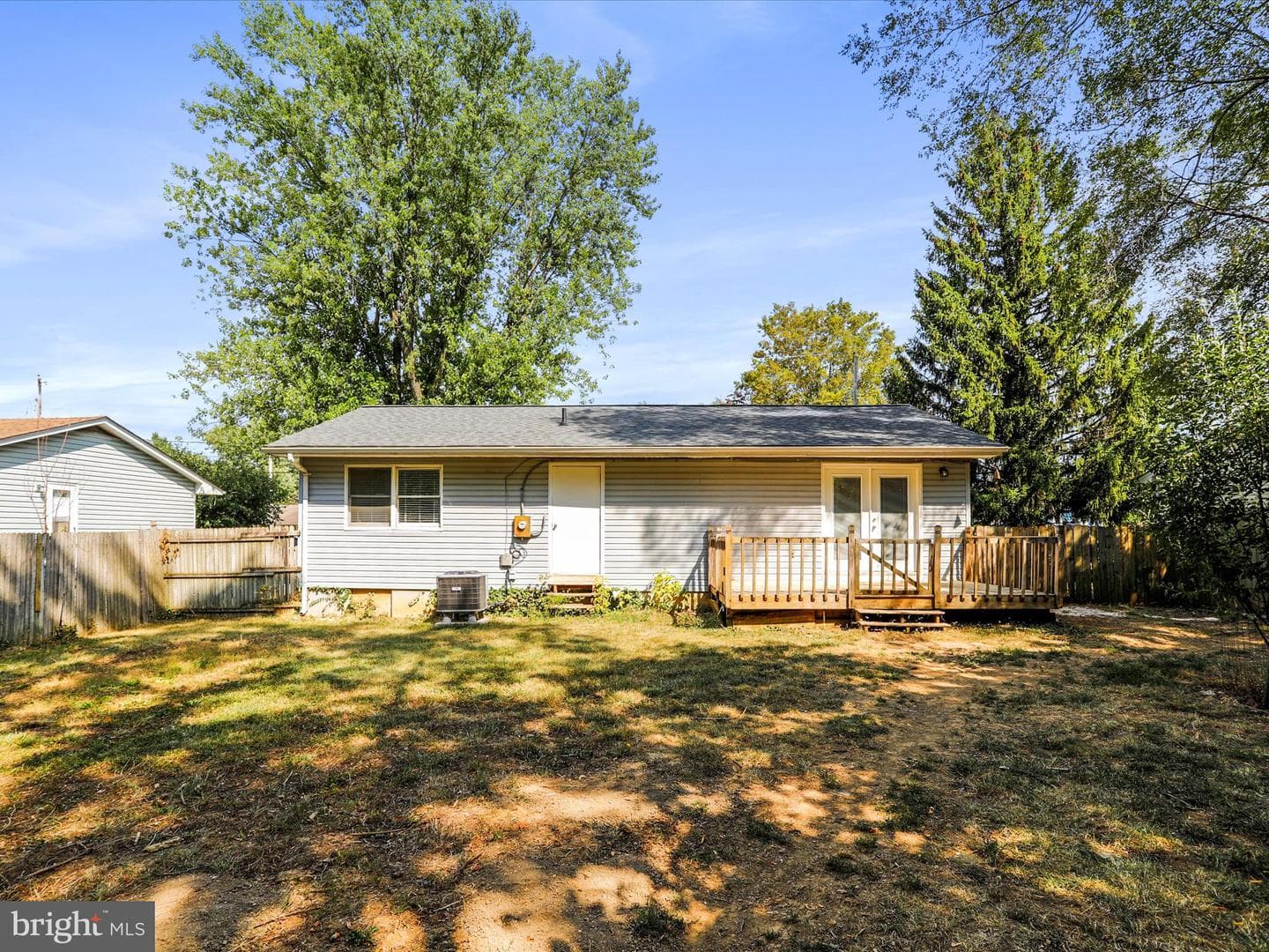 705 Butler Avenue photo 26