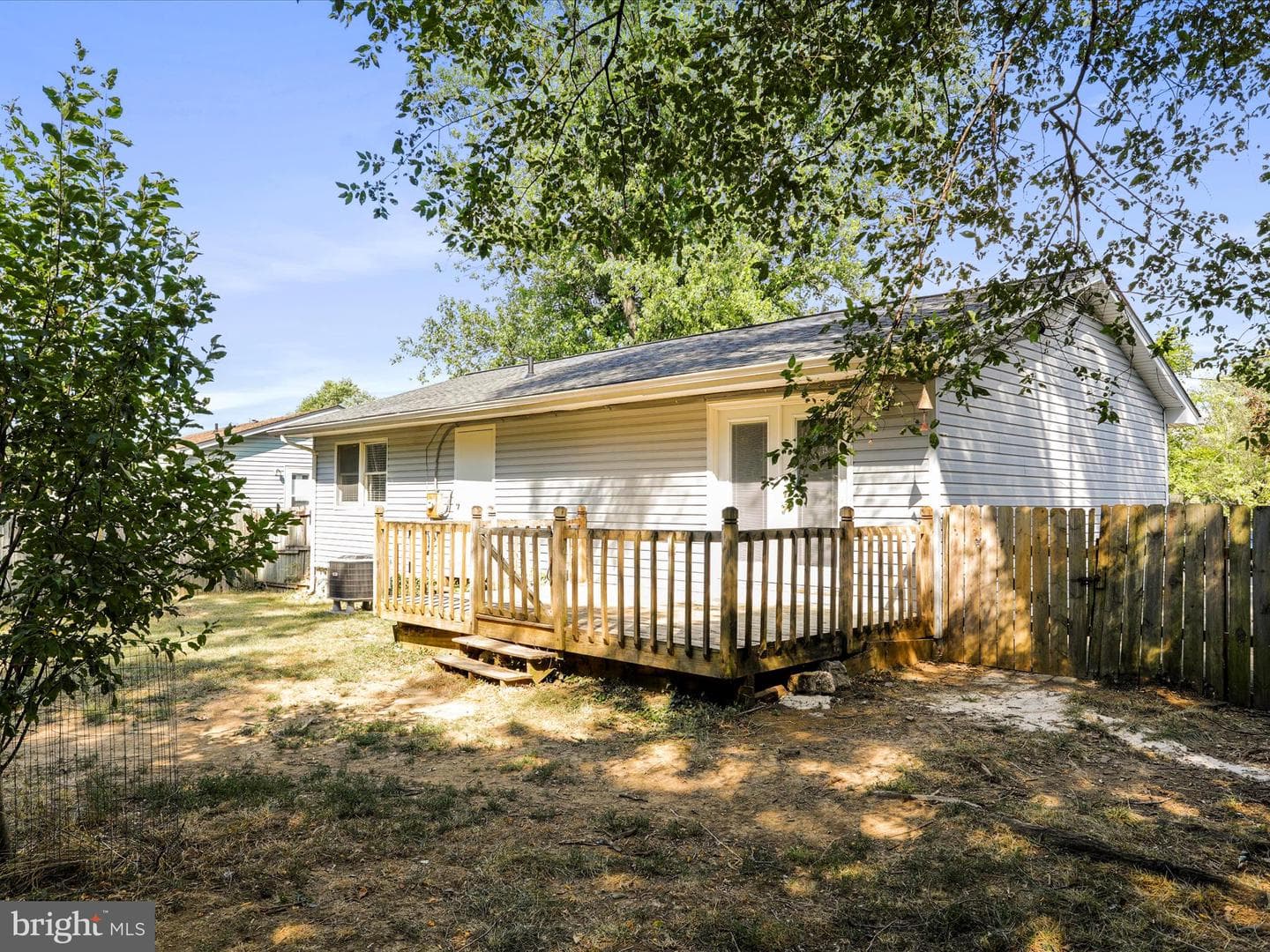 705 Butler Avenue photo 27