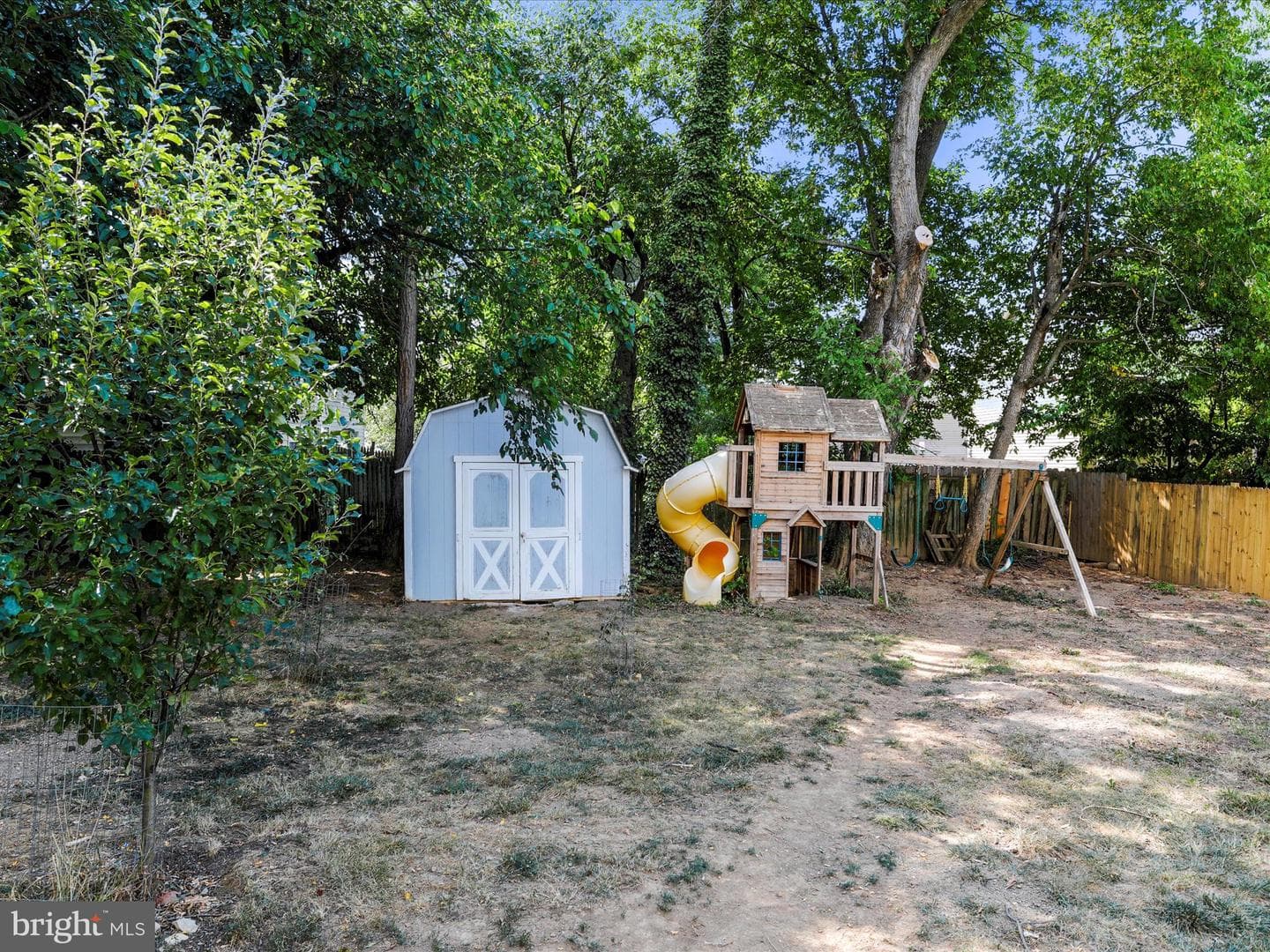 705 Butler Avenue photo 29