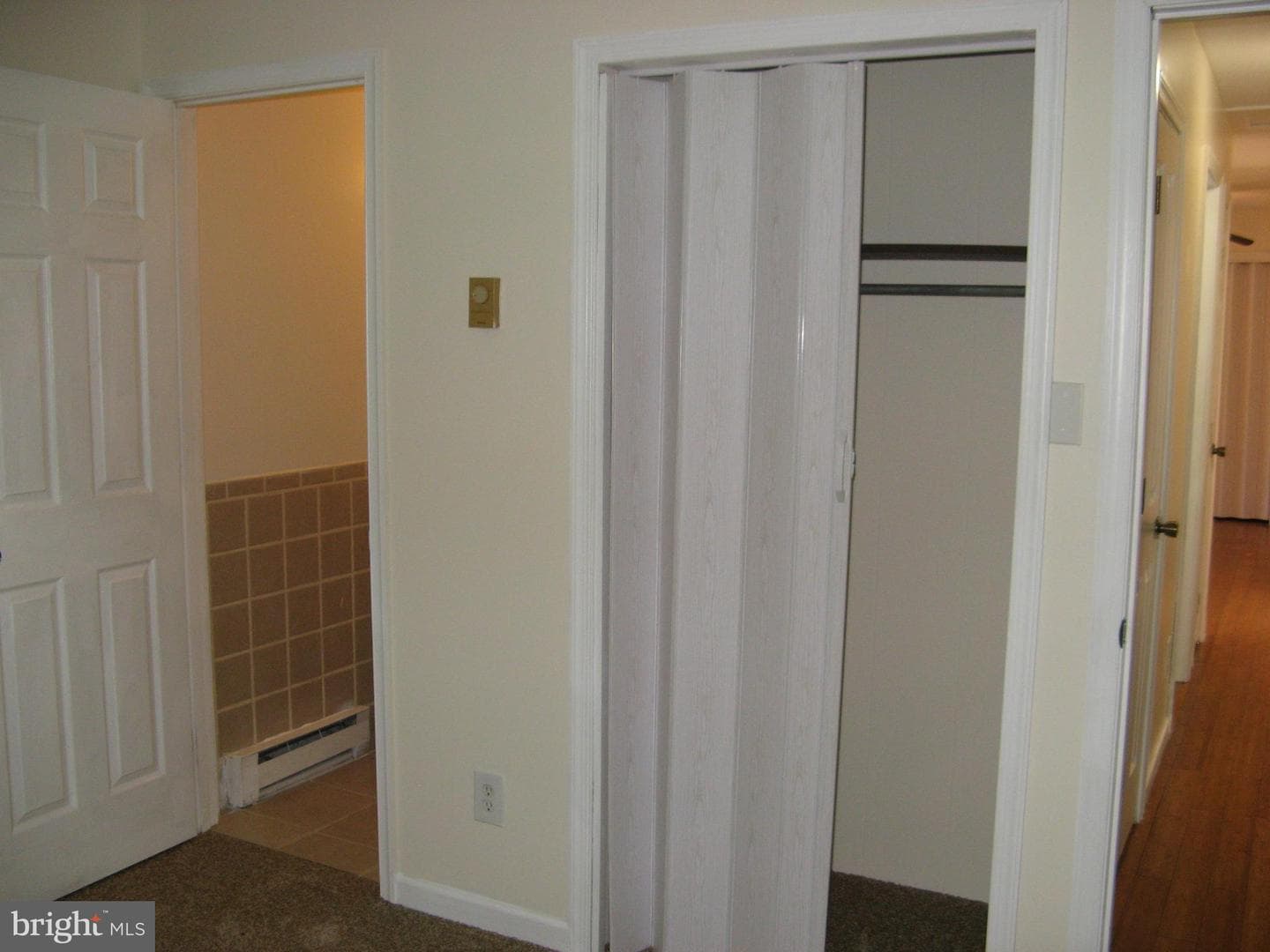 633 Ewell Street photo 17
