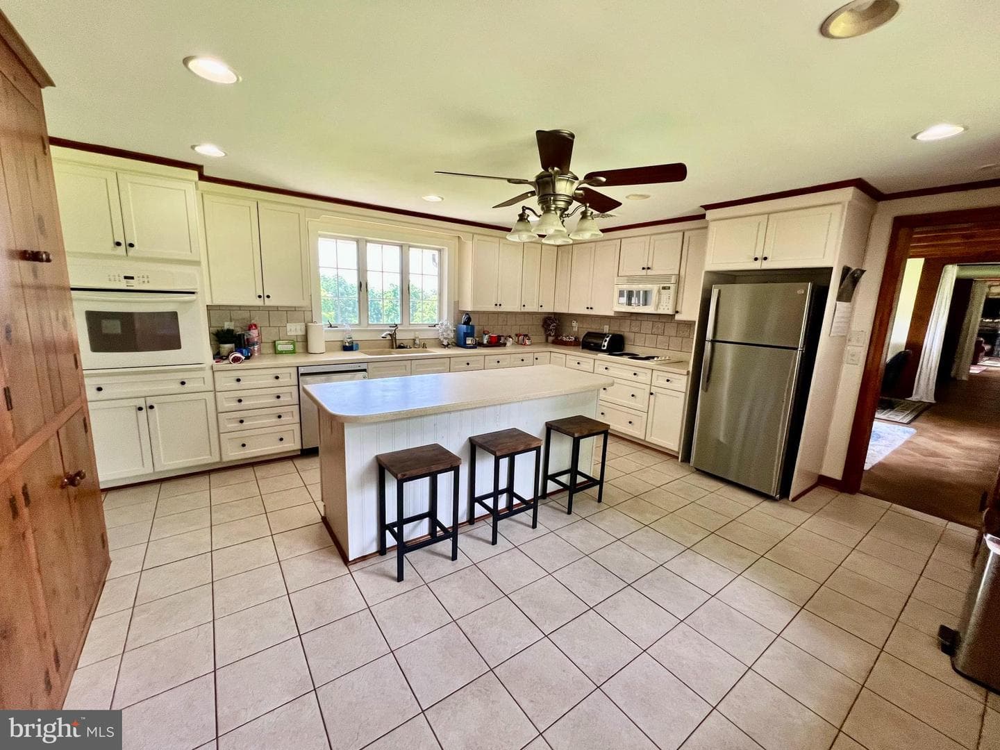 465 Fairmont Avenue photo 24