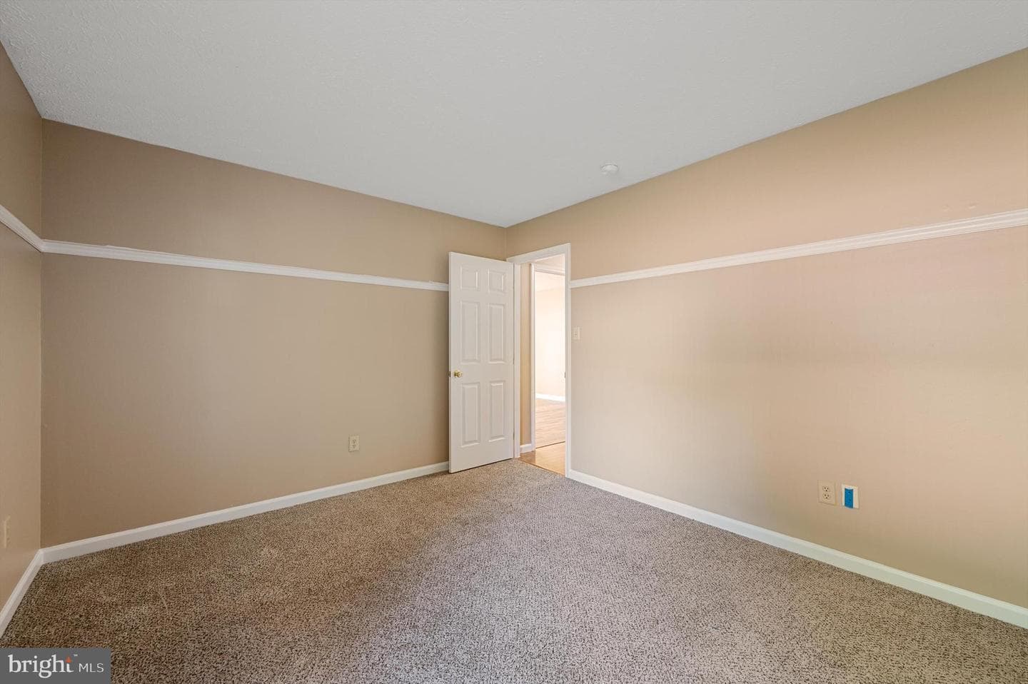 2671 Daniel Terrace photo 24