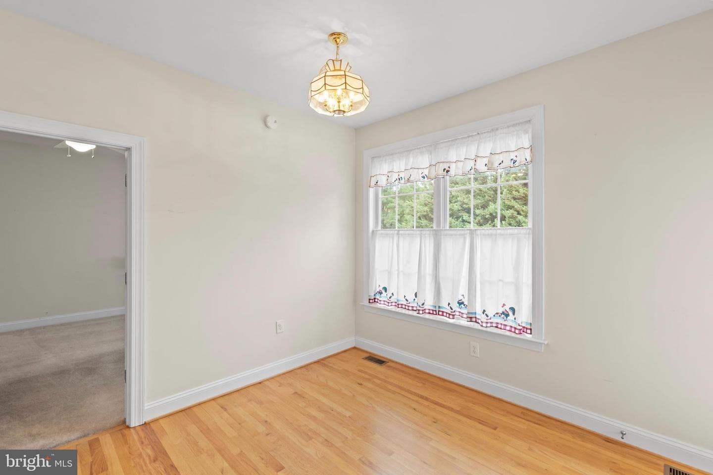 2721 Middle Road photo 11