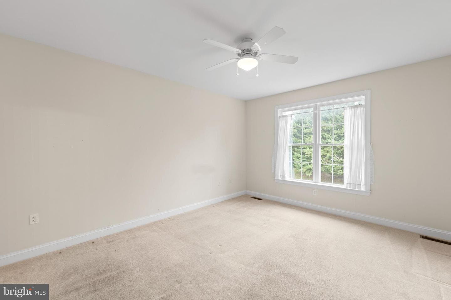2721 Middle Road photo 21