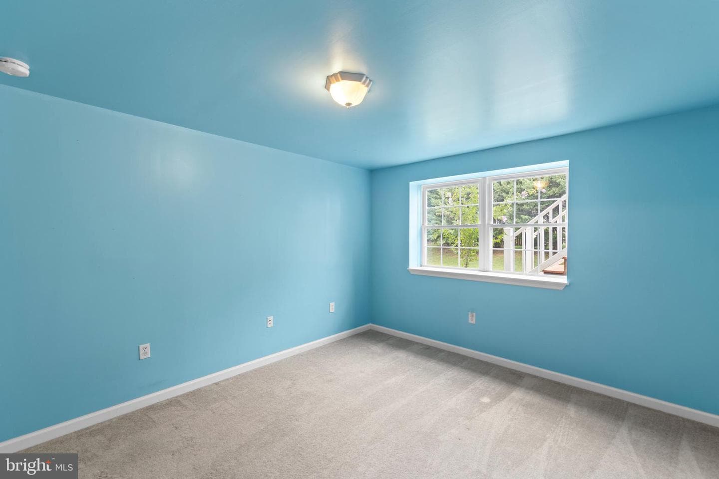 2721 Middle Road photo 40