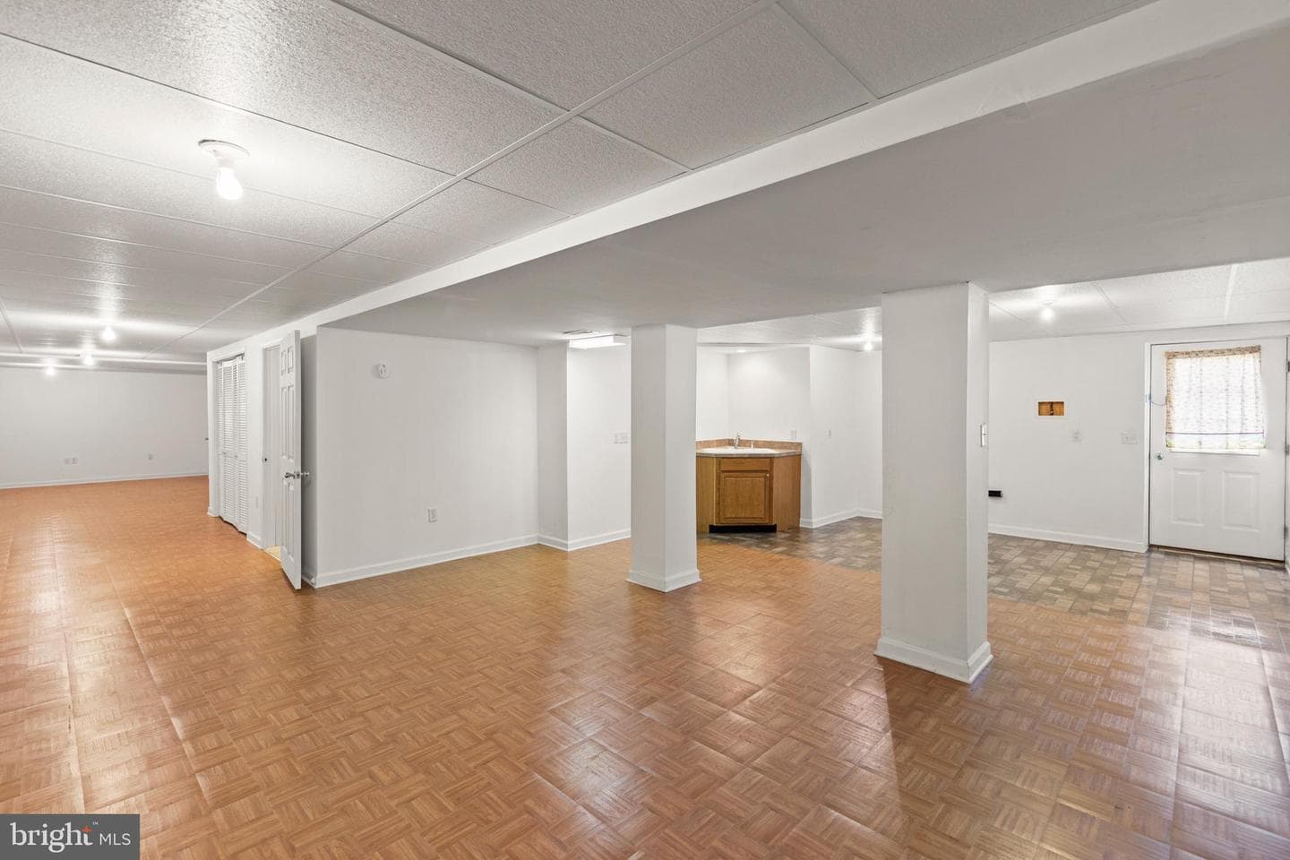 2721 Middle Road photo 44