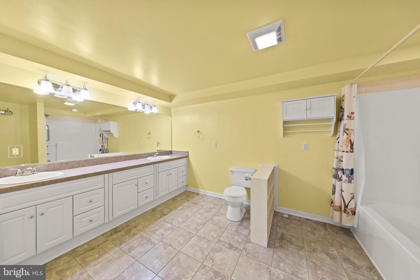 2721 Middle Road photo 49