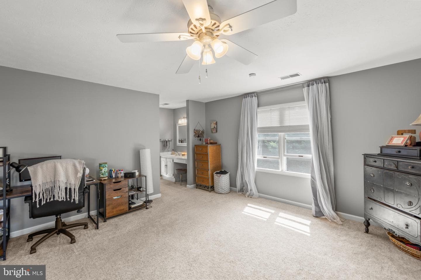 1610 Van Couver Street photo 29
