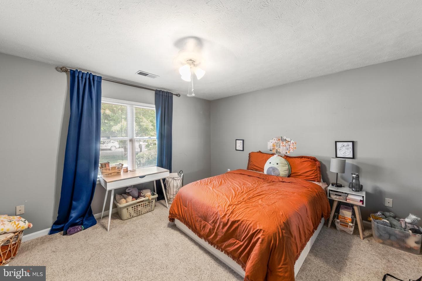 1610 Van Couver Street photo 34