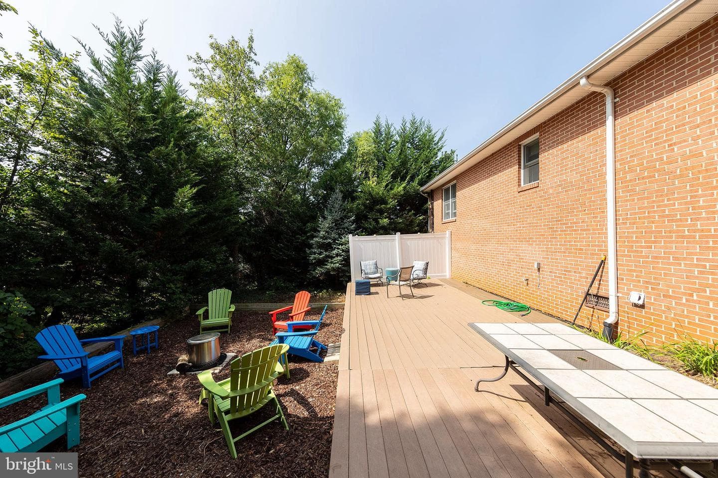 1610 Van Couver Street photo 48