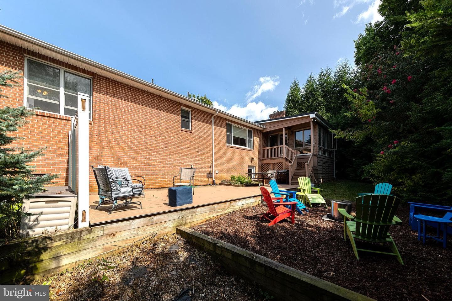 1610 Van Couver Street photo 51