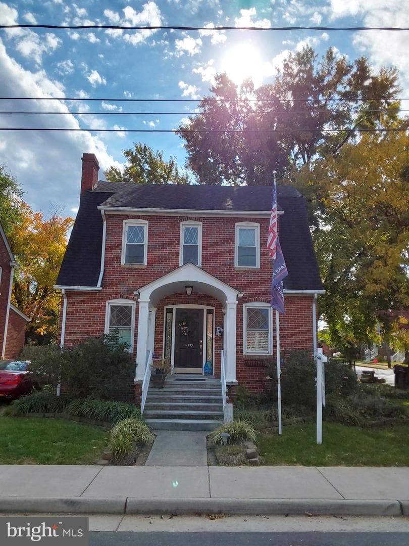 135 Morningside Drive photo 1