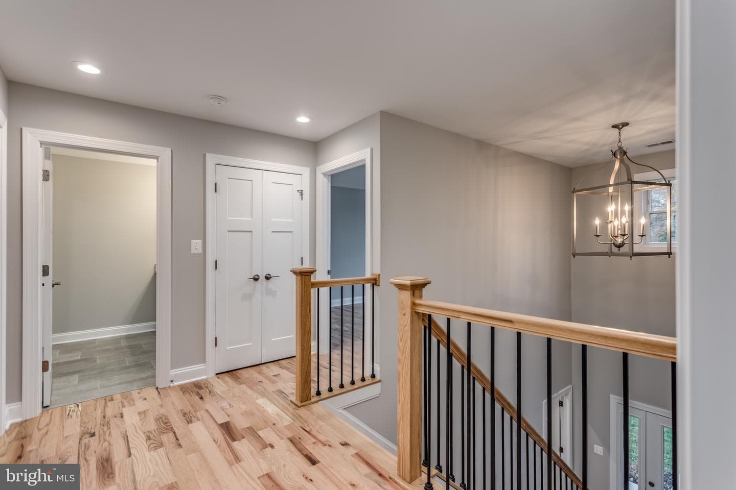512 Miller Street photo 13