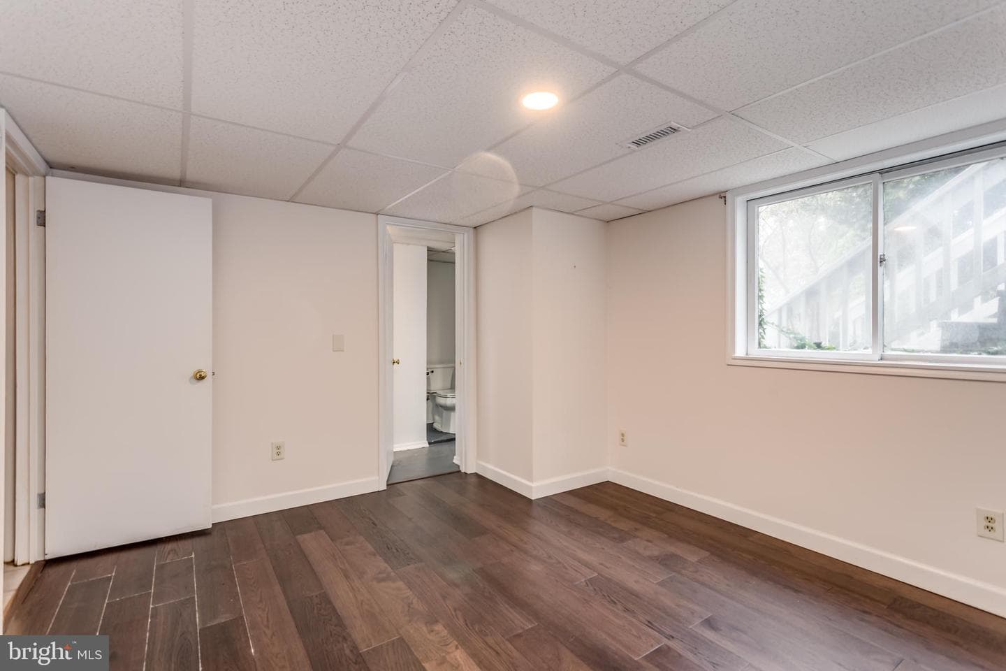 710 Academy Circle photo 22