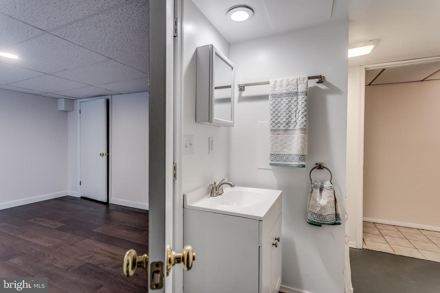 710 Academy Circle photo 26