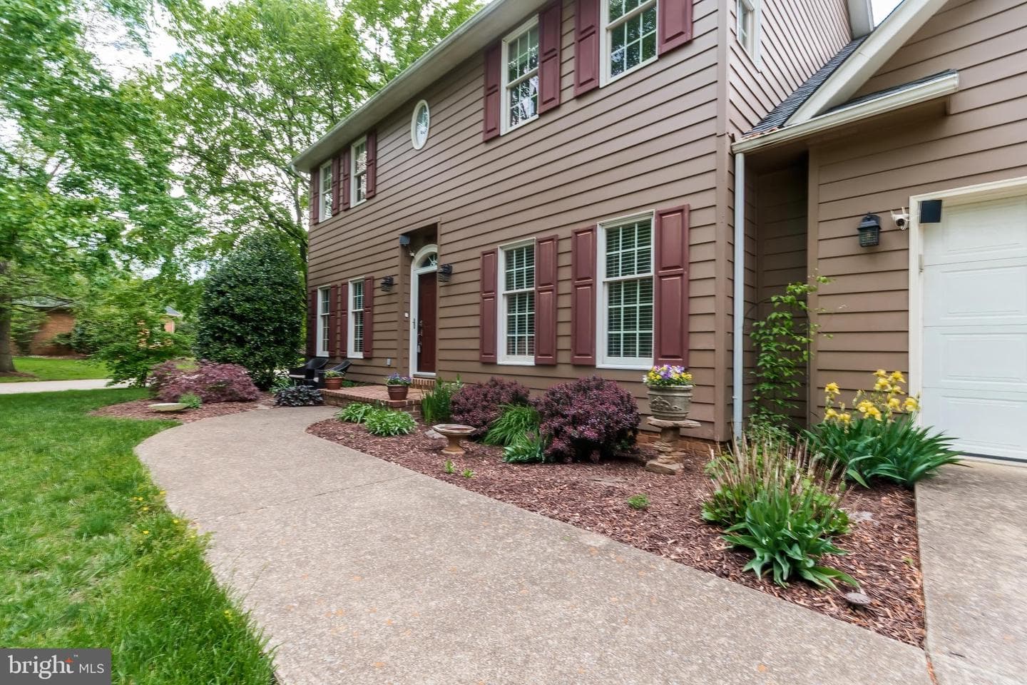 1380 Magruder Court photo 2