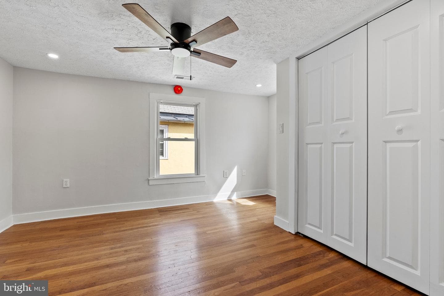 520 N Loudoun Street photo 25