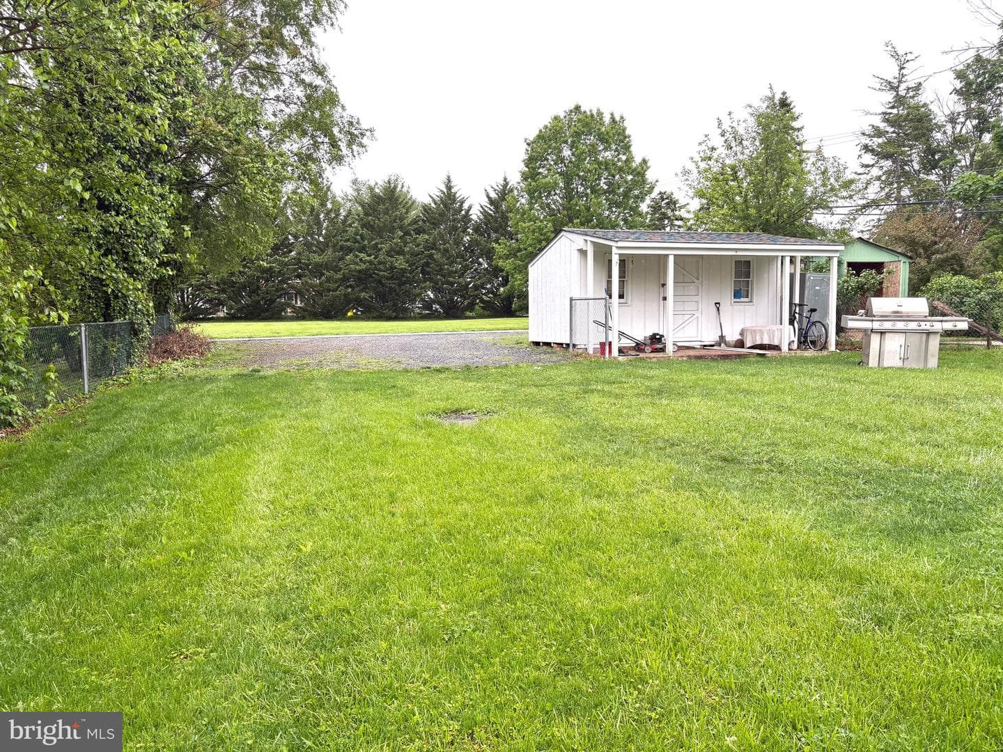 205 Parkway Street photo 41