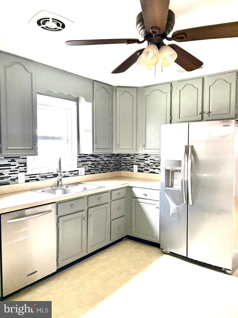 205 Parkway Street photo 6