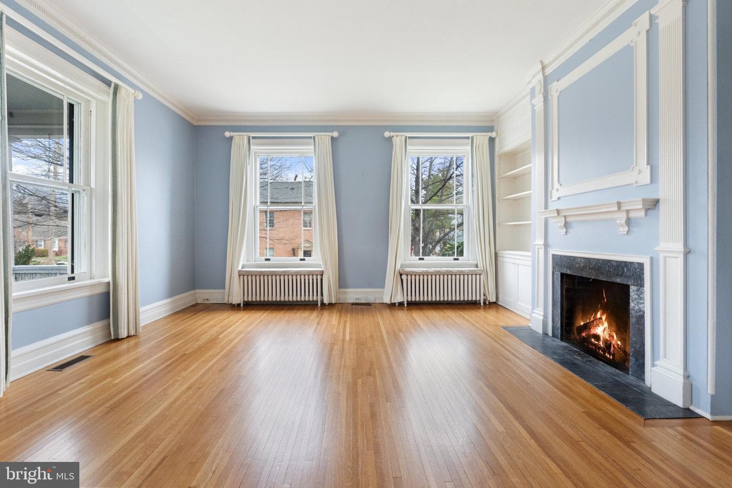 102 S Stewart Street photo 10