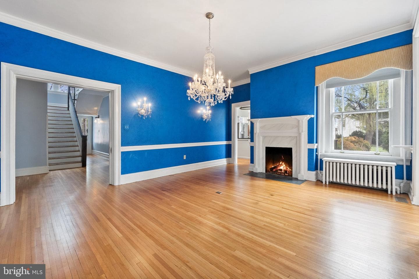 102 S Stewart Street photo 15