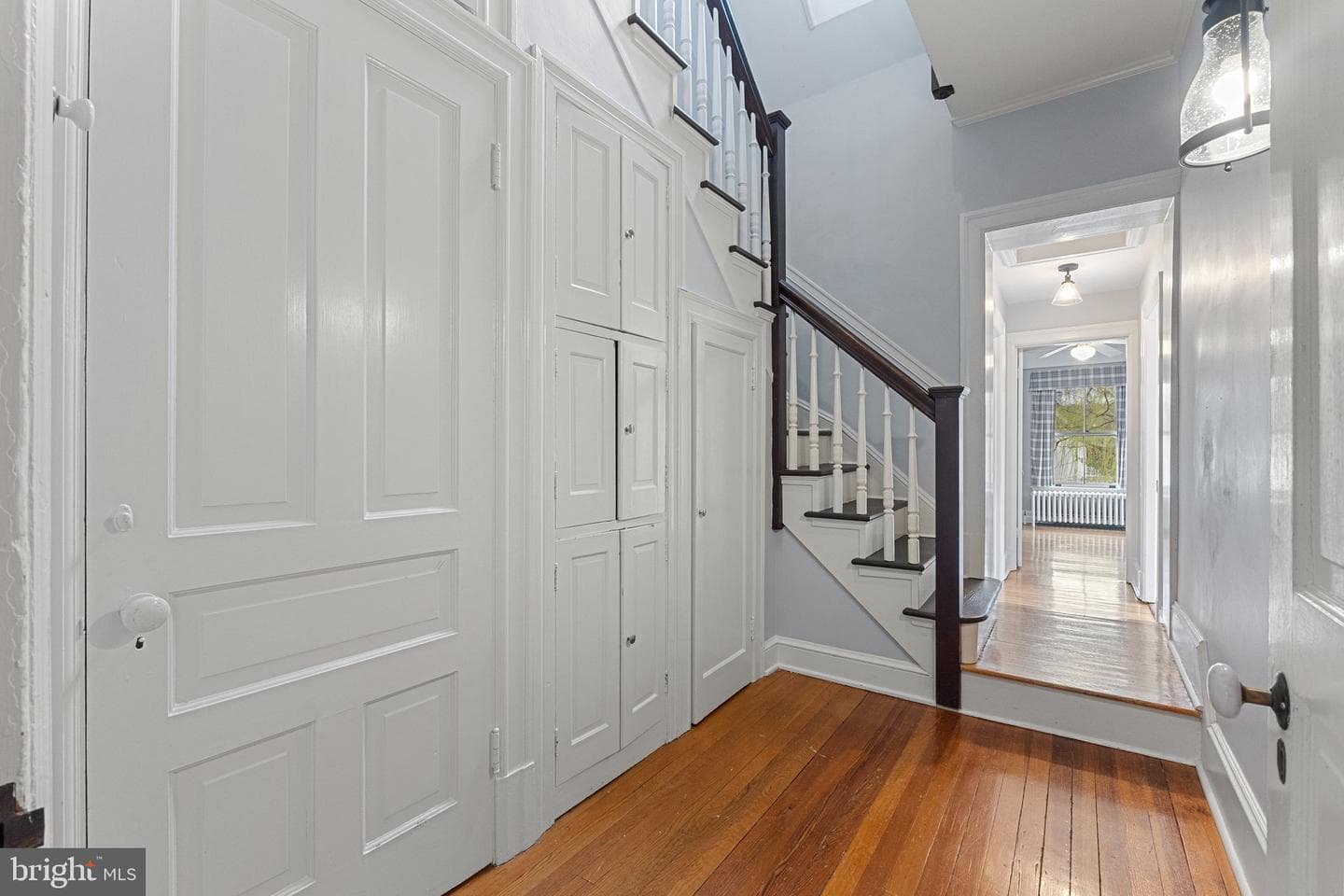 102 S Stewart Street photo 58