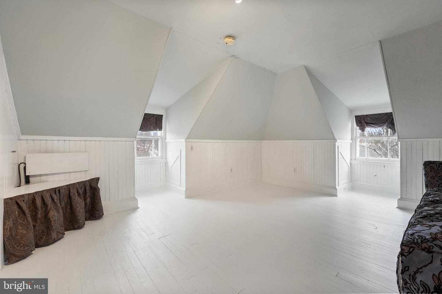 102 S Stewart Street photo 62