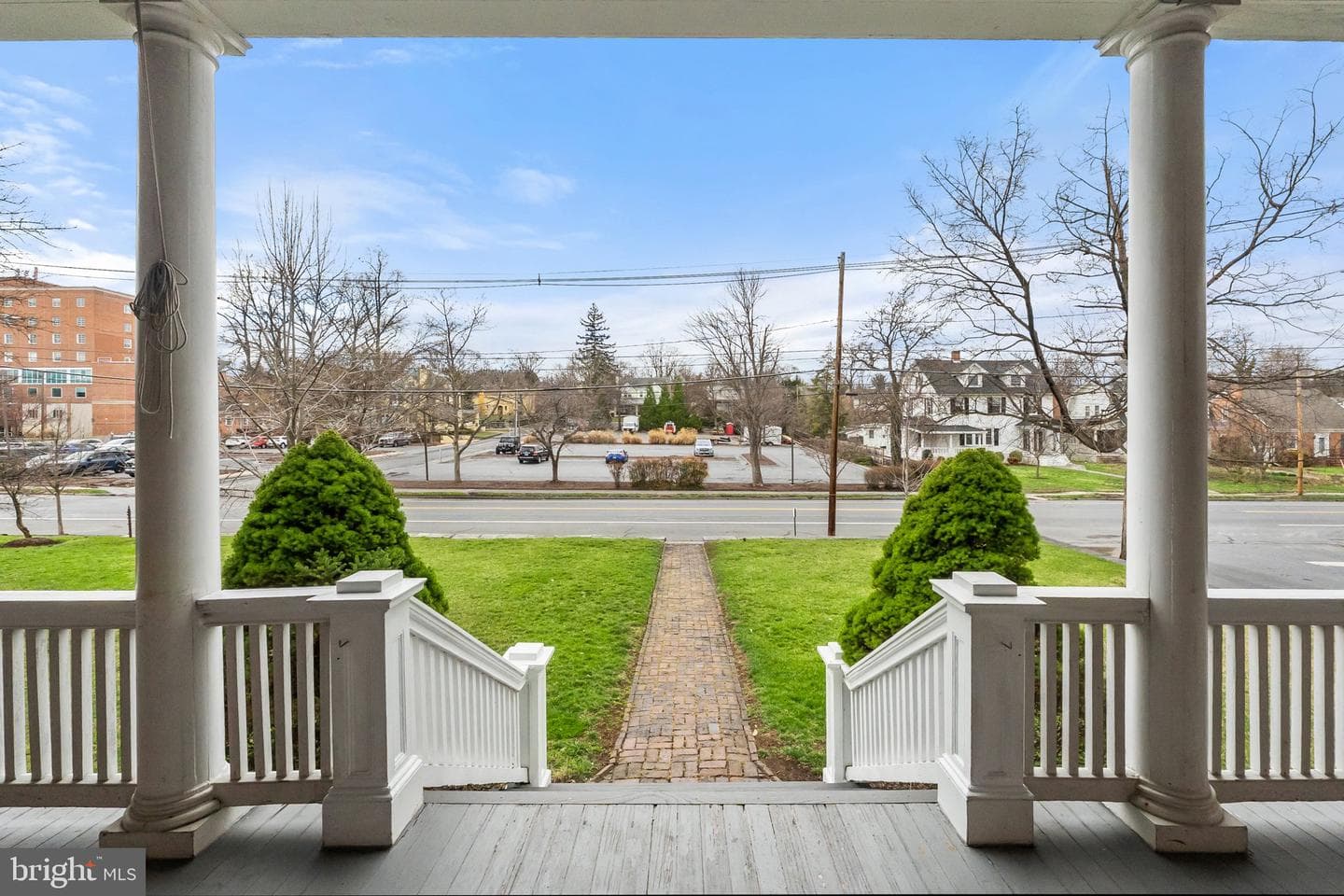 102 S Stewart Street photo 84