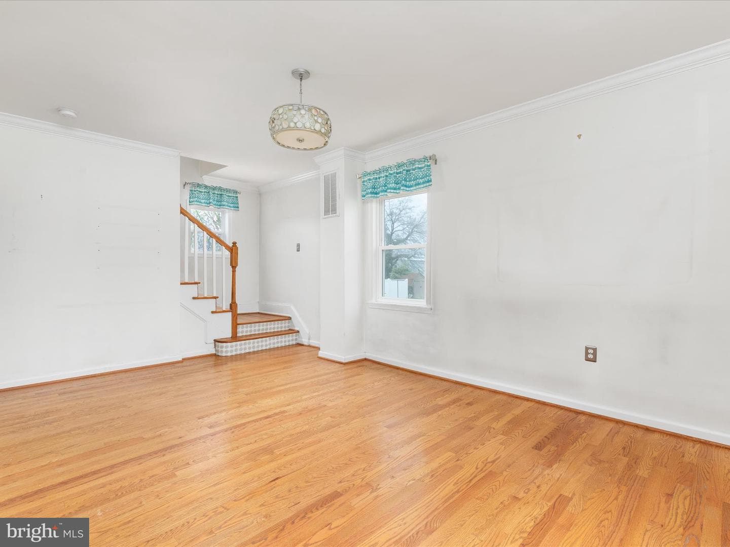 601 Gray Avenue photo 18