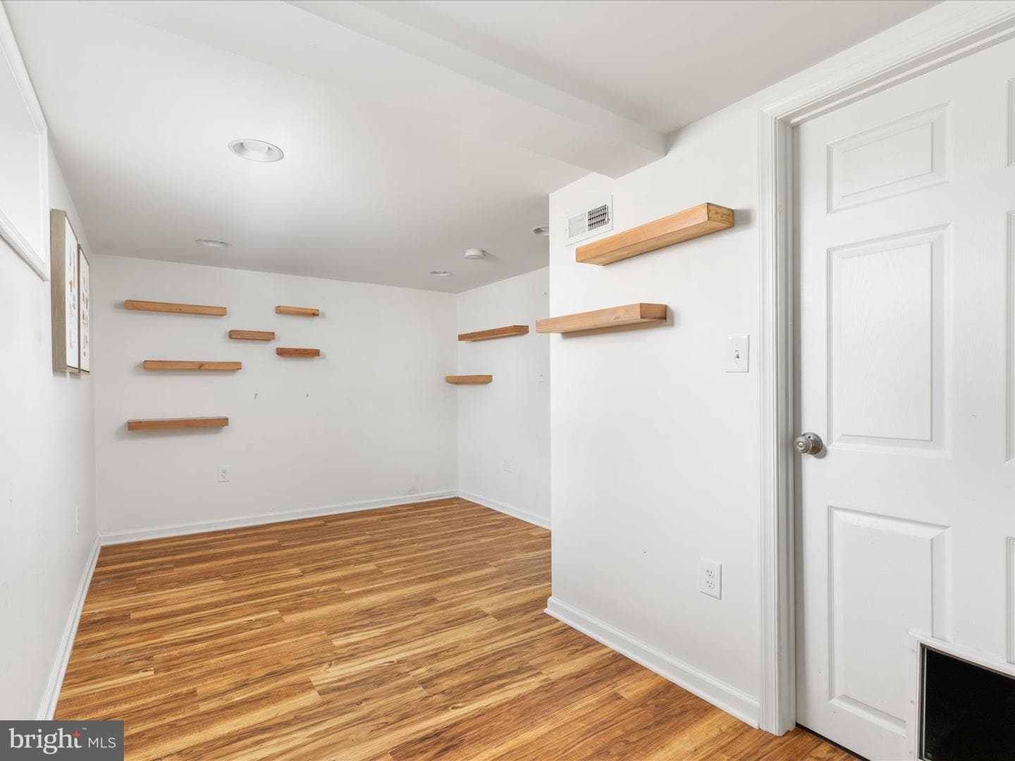 601 Gray Avenue photo 31
