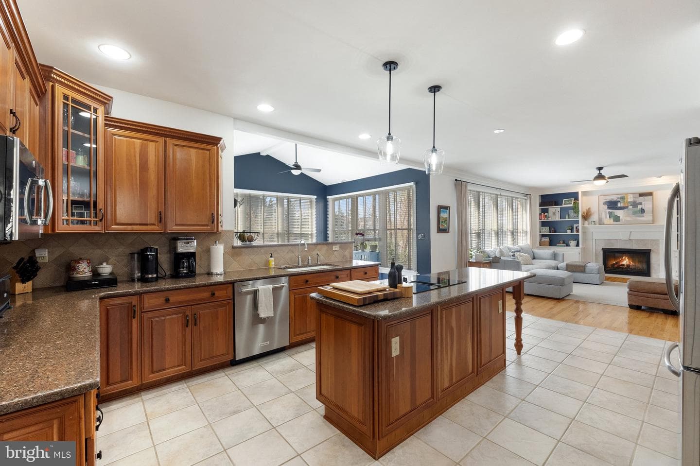 765 Seldon Drive photo 14