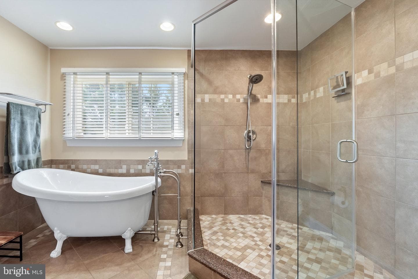765 Seldon Drive photo 33