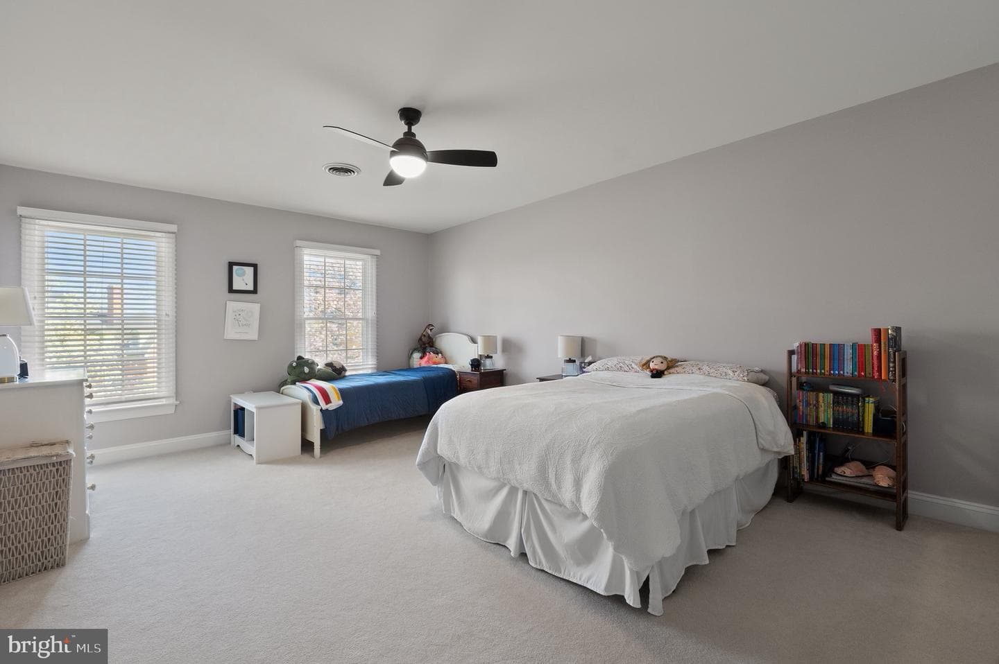 765 Seldon Drive photo 37