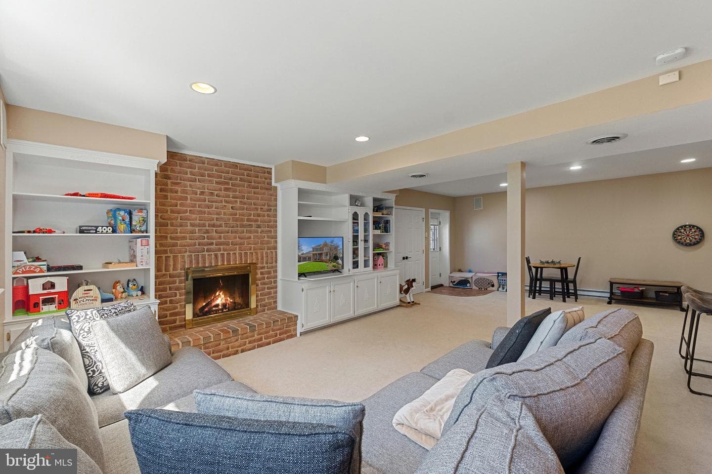 765 Seldon Drive photo 45