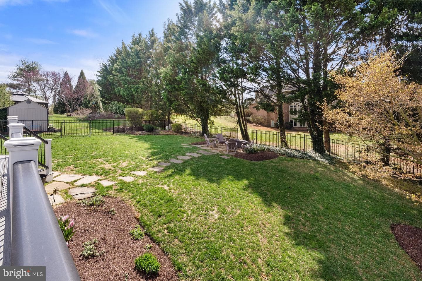 765 Seldon Drive photo 58