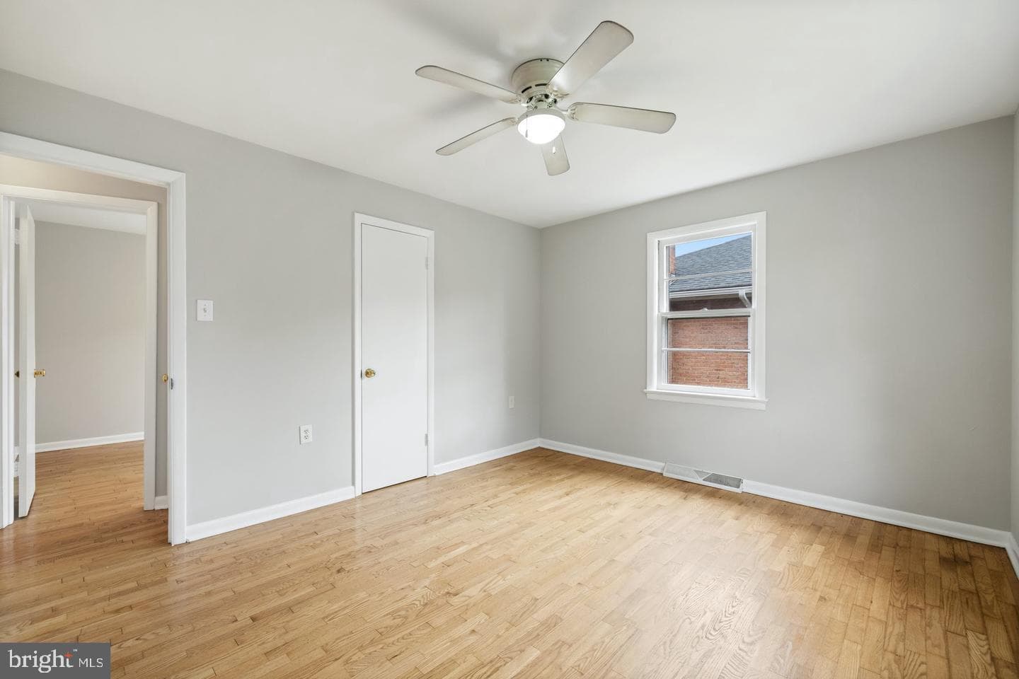 1412 S Loudoun Street photo 11
