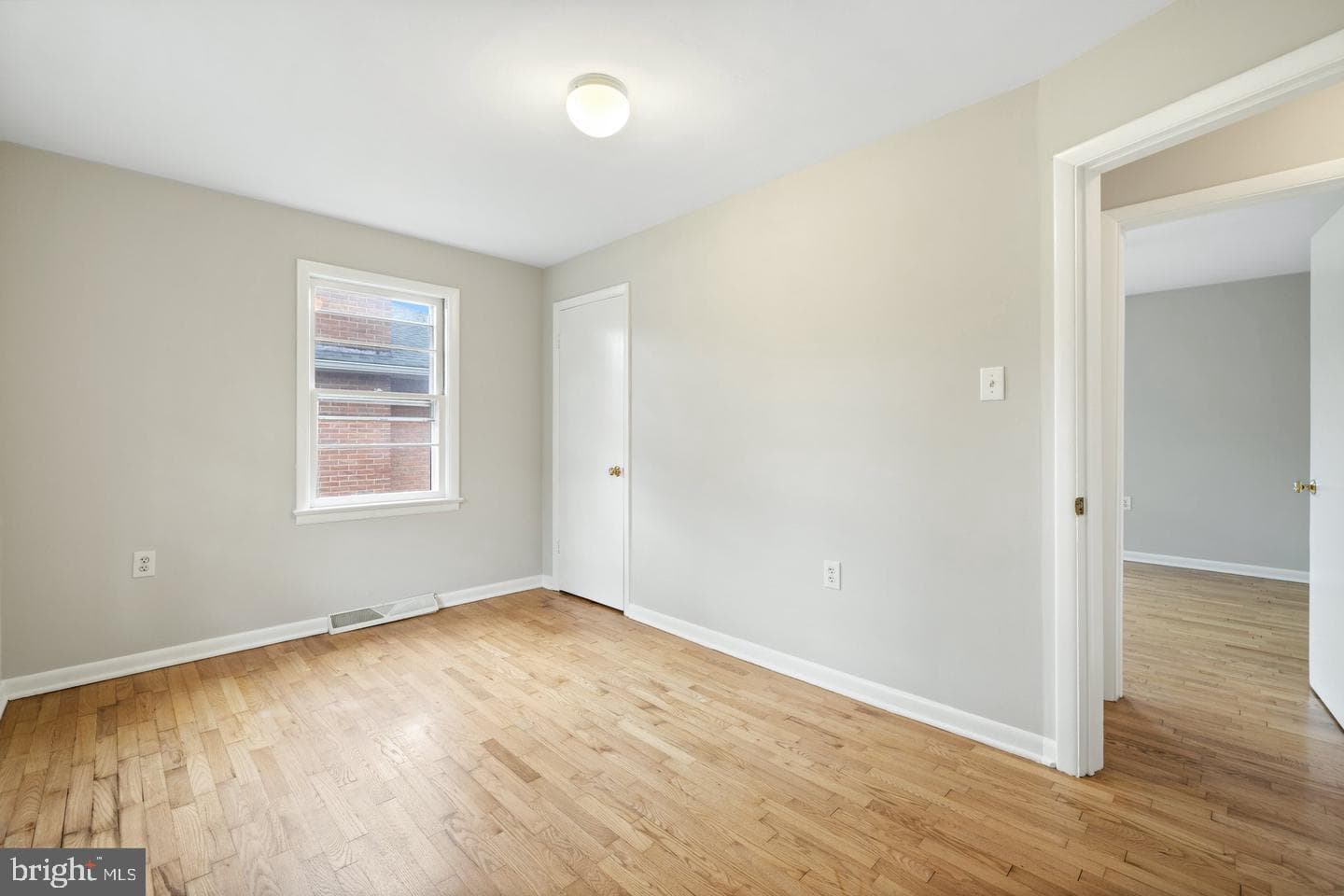 1412 S Loudoun Street photo 13