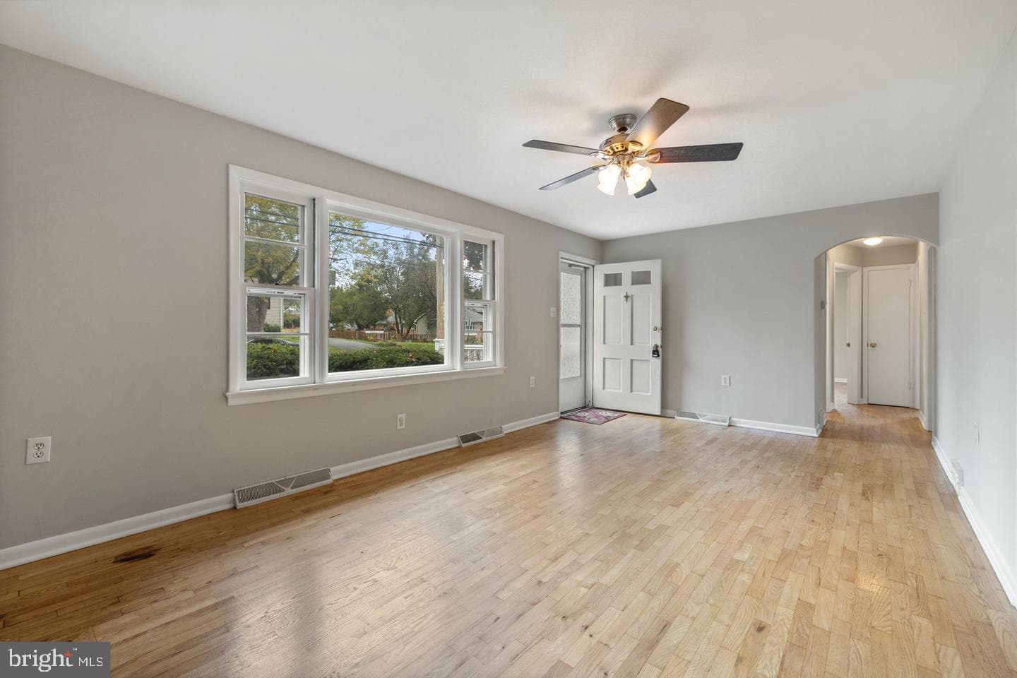1412 S Loudoun Street photo 5