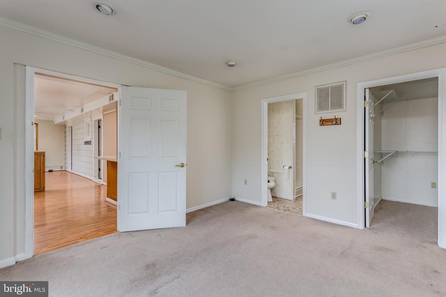 1503 Valley Avenue photo 23