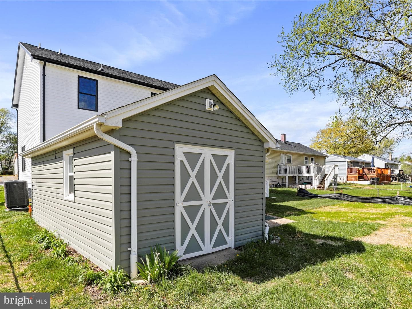 212 Allison Avenue photo 34