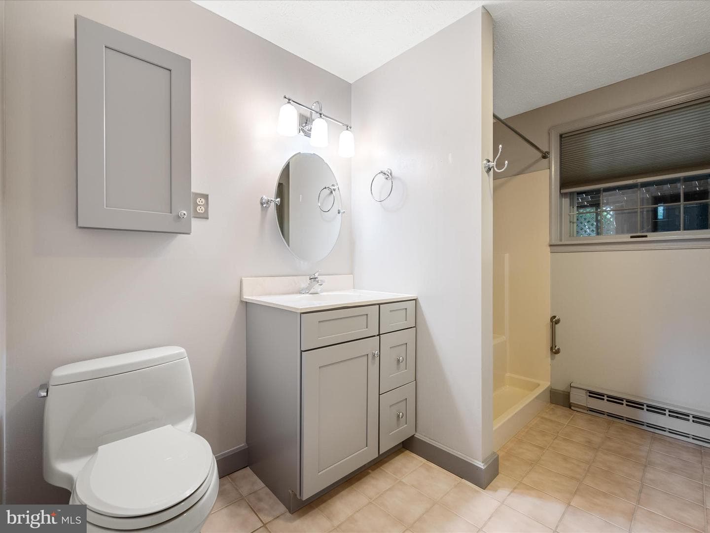 303 Walker Street photo 33