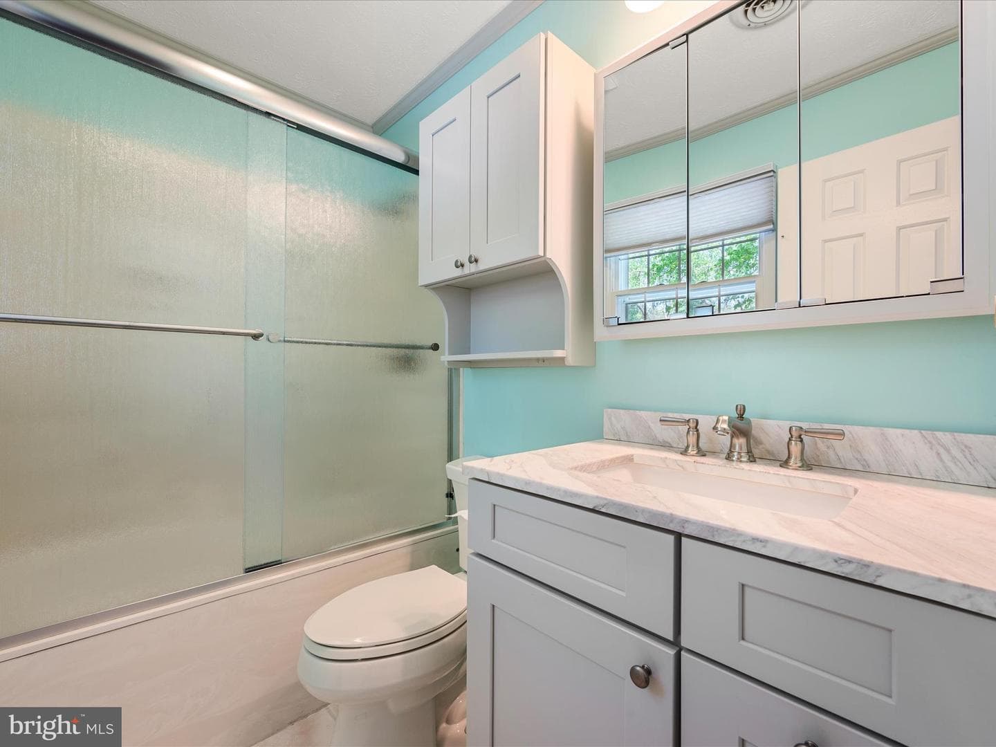 303 Walker Street photo 41
