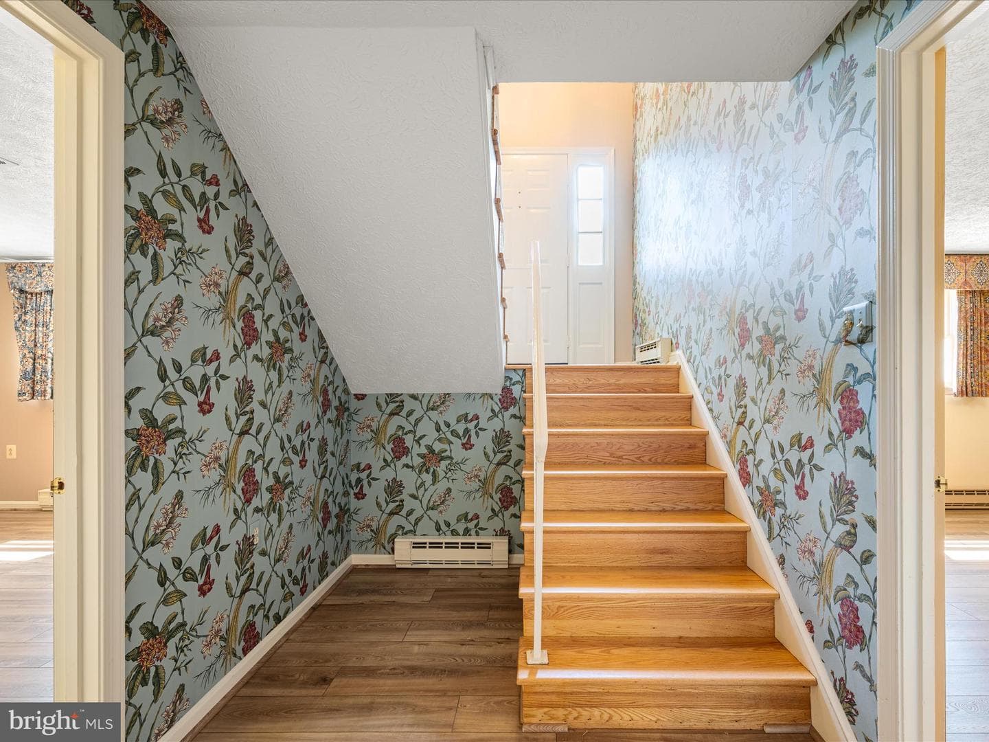 303 Walker Street photo 7
