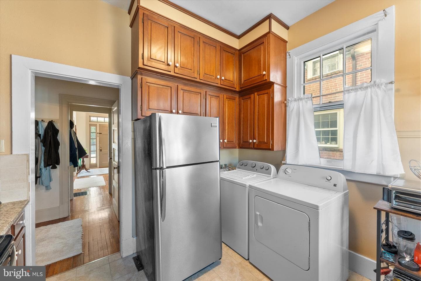 220 Wolfe Street photo 11