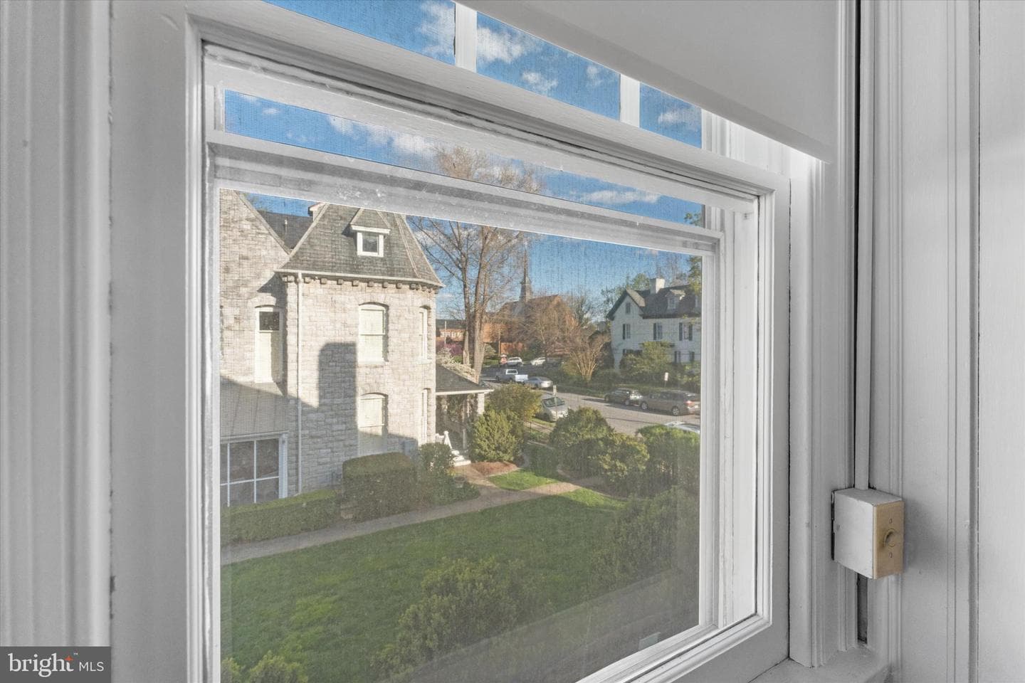 220 Wolfe Street photo 26